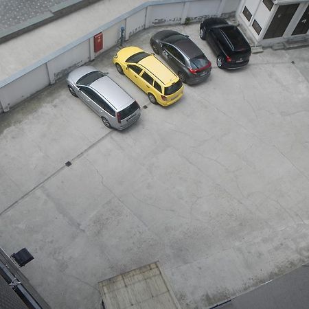Apartment Boris Nis Bilik gambar