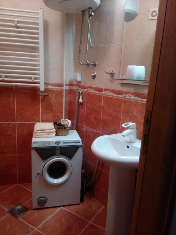 Apartment Boris Nis Bilik gambar