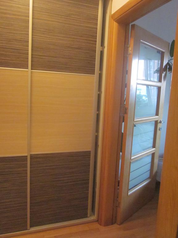 Apartment Boris Nis Bilik gambar